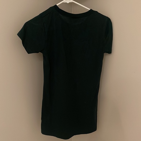 Tee - Picture 4 of 4